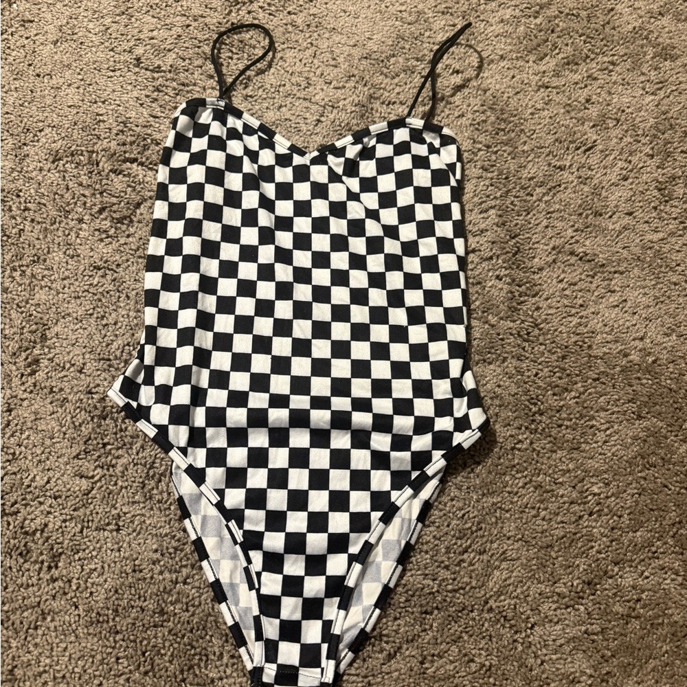SHEIN Black and White Checkered Bodysuit
